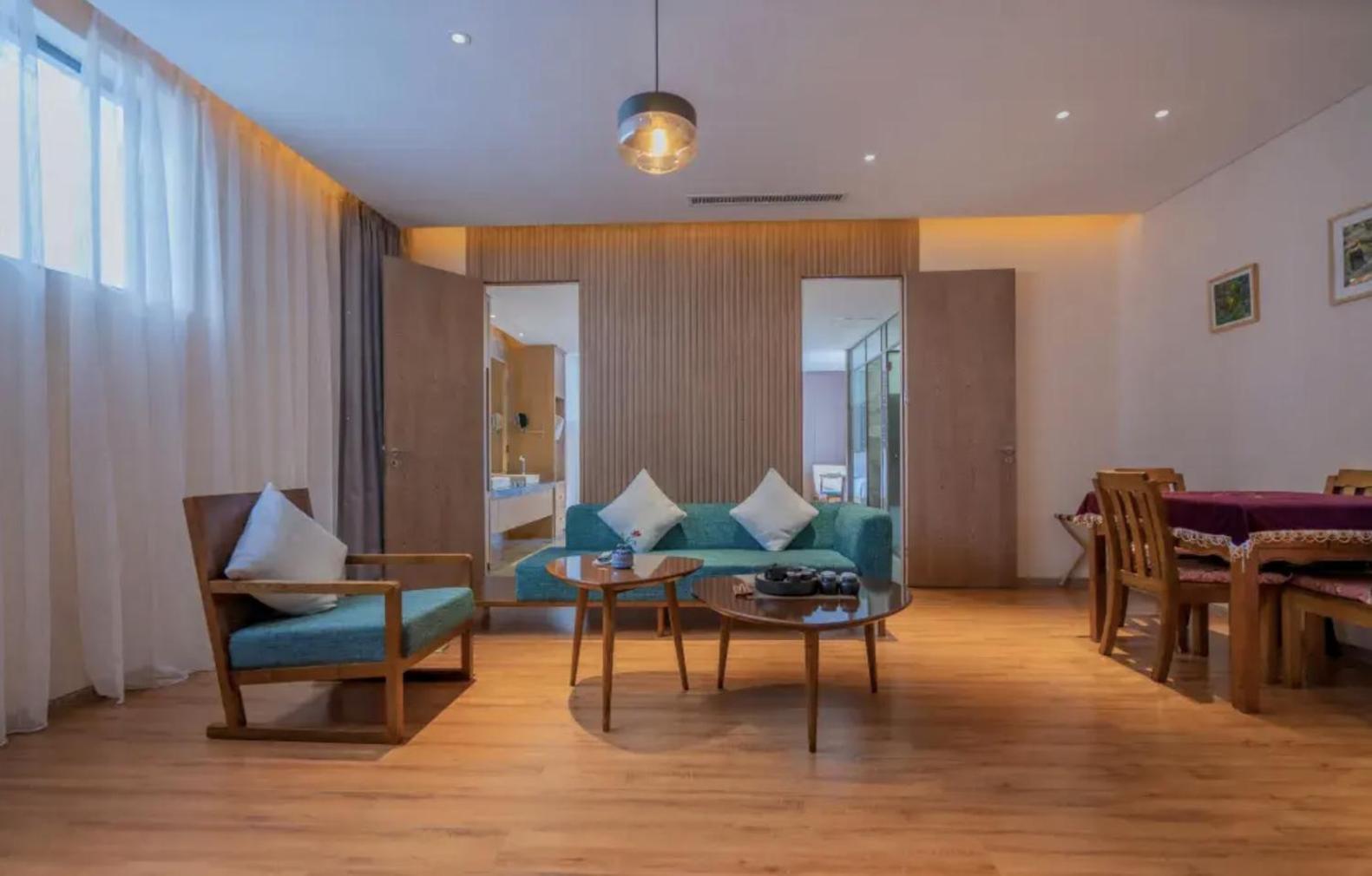 Hong Long Jing Hotel Dali  Buitenkant foto